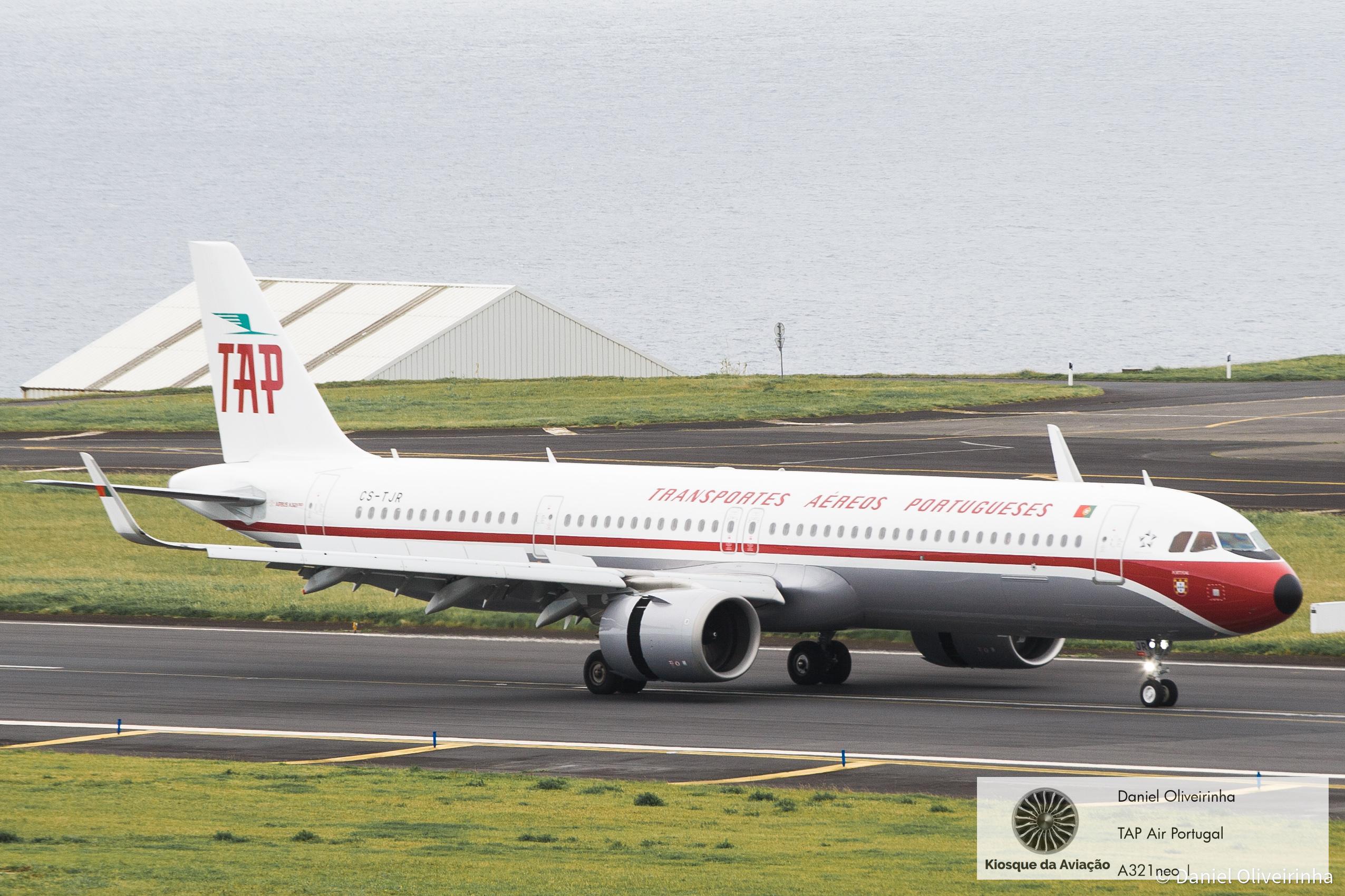 A321