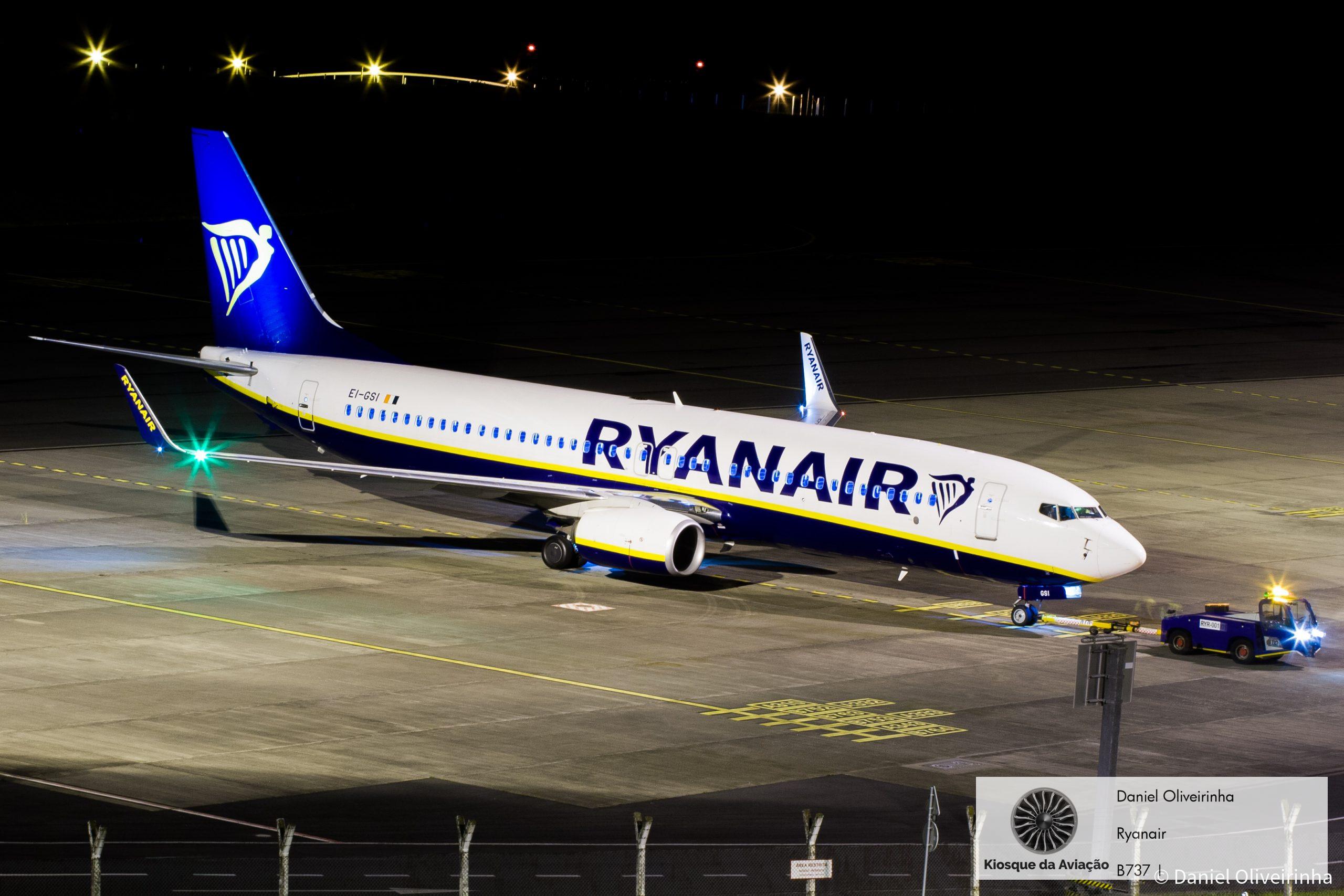B737