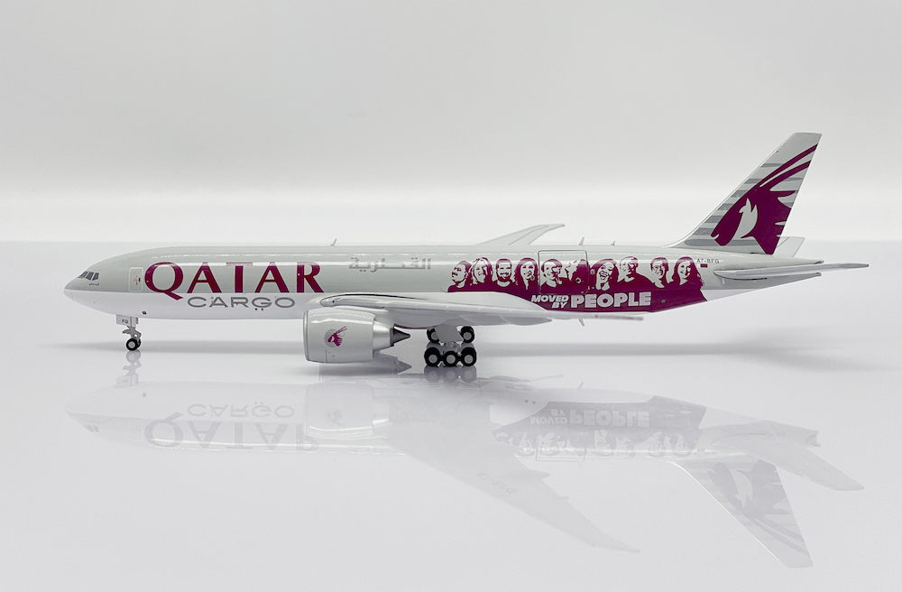 jc-wings-xx40114c-boeing-777-200lrf-qatar-cargo-moved-by-people-a7-bfg-interactive-series-x22-189859_0