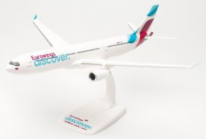 herpa-wings-613668-airbus-a330-300-eurowings-discover-x35-190640_0