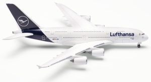 herpa-wings-533072-001-airbus-a380-lufthansa-xd1-196380_0