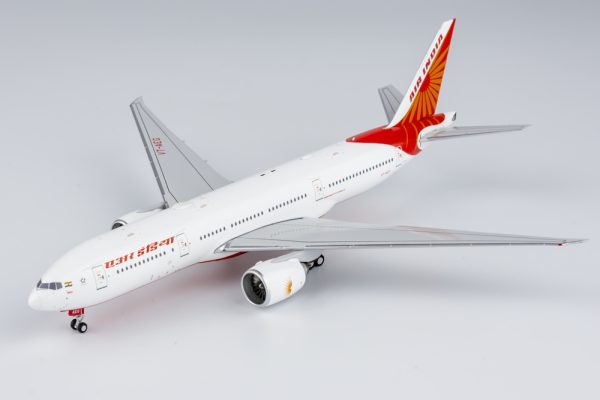 ng-models-72039-boeing-777-200lr-air-india-x17-196102_0