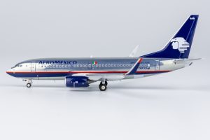 ng-models-77028-boeing-737-700-aeromexico-xa-gam-xb6-196852_1