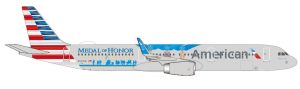 herpa-wings-537162-airbus-a321-american-airlines-medal-of-honor-n167an-x32-197644_0