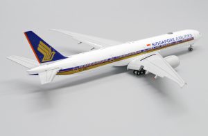 jc-wings-ew477w010a-boeing-777-300er-singapore-airlines-9v-swz-flaps-down-xe7-197234_11