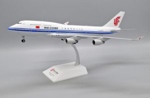 jc-wings-xx20052-boeing-747-400-air-china-b-2472-x51-198407_11