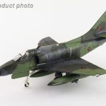 hobbymaster-ha1440-a4k-skyhawk-lizard-scheme-nz6201-2-squadron-rnzaf-new-zealand-1987-x95-199078_0