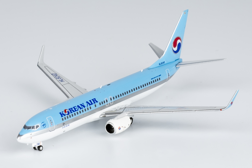 ng-models-58149-boeing-737-800-korean-air-hl8240-xa0-199448_0