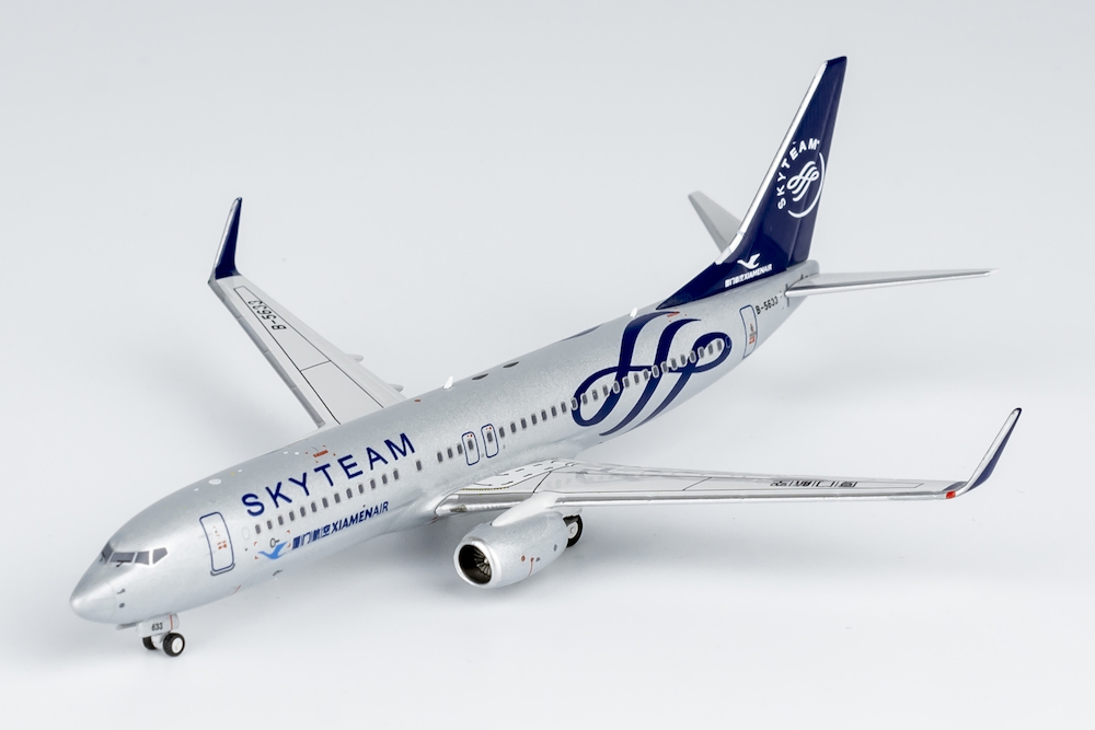 ng-models-58208-boeing-737-800-xiamen-airlines-skyteam-b-5633-xa2-199449_0