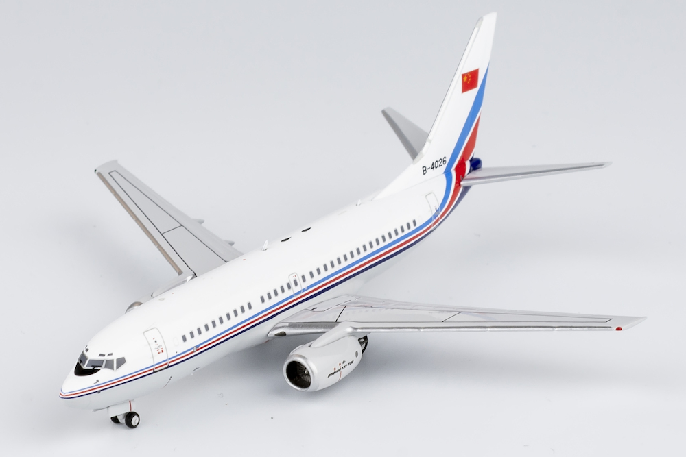 ng-models-77040-boeing-737-700-pla-china-air-force-b-4026-x70-199469_0