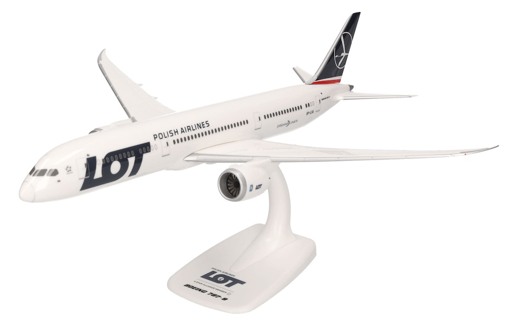 herpa-wings-614108-boeing-787-9-lot-polish-airlines-sp-lsa-xf8-199869_0