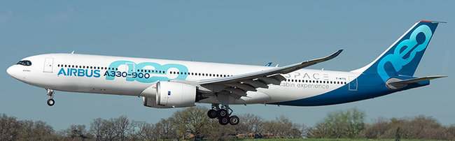 Airbus A330-941 Airbus Industrie Airbus “AIRSPACE” F-WTTE detachable gear – AV4222