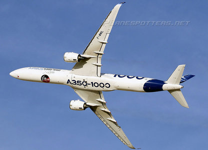 Airbus A350-1041 Airbus Industrie F-WMIL detachable gear – AV4258