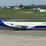 phoenix-models-11943-airbus-a330-300-rwandair-9xr-wp-xb5-206701_0
