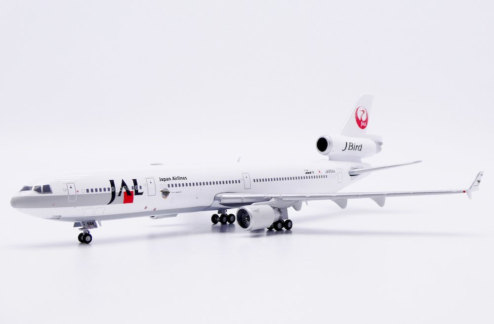 jc-wings-xx40373-mcdonnell-douglas-md11-jal-japan-airlines-j-bird-ja8584-x52-209682_0