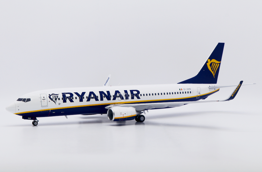 jc-wings-xx1002-boeing-737-800-ryanair-ei-gxn-x1a-211909_0