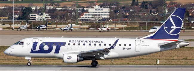 jc-wings-xx40719-embraer-erj170lr-lot-polish-airlines-sp-ldf-xc7-212499_0