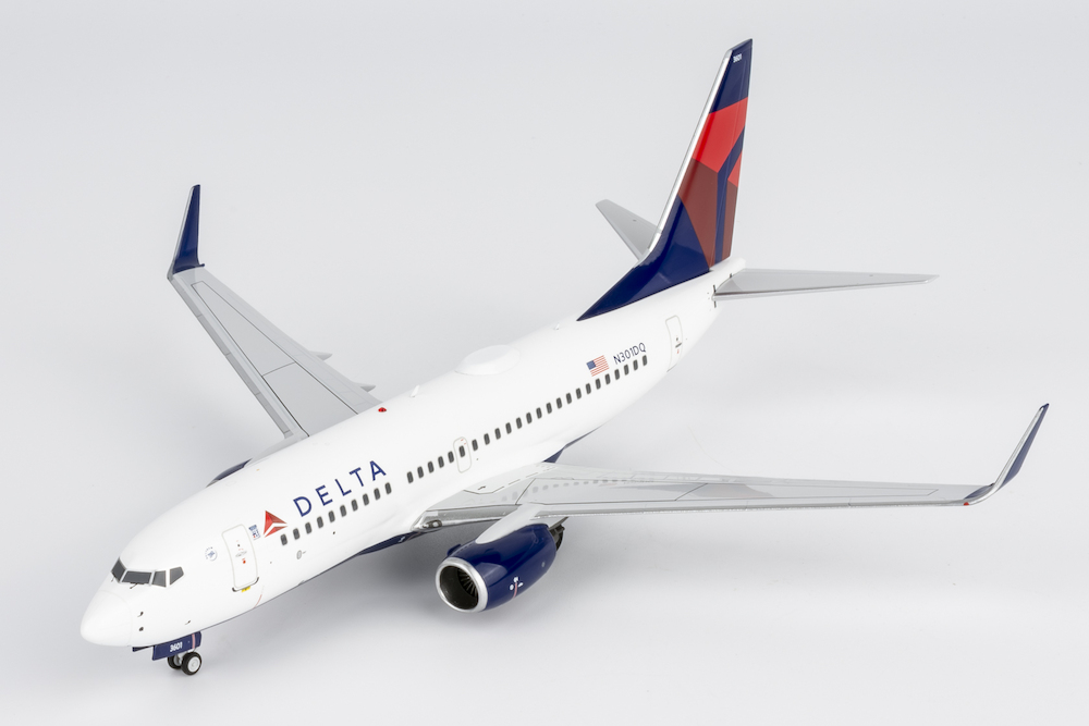 ng-models-05028-boeing-737-700-delta-air-lines-n301dq-x98-213624_0