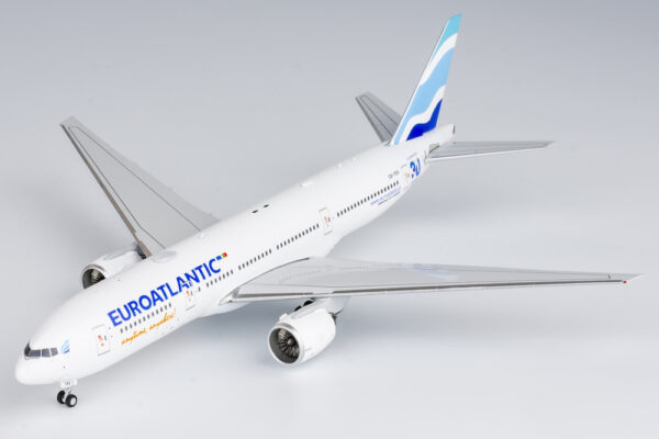 ng-models-72042-boeing-777-200er-euro-atlantic-airways-30th-anniversary-cs-tsx-x15-196104_0