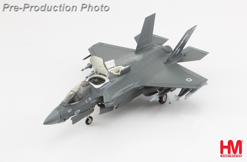 hobbymaster-ha4624b-f35b-lightning-ii-zm-161-royal-air-force-beast-mode-2-x-meteor-missiles-inside-weapon-bay-xdd-215326_0