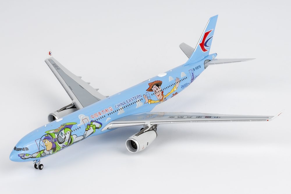 ng-models-62079-airbus-a330-300-china-eastern-airlines-toy-story-b-5976-ultimate-x50-215799_0
