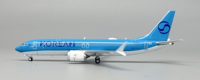 phoenix-models-04669-boeing-737-max-8-korean-air-hl8567-xae-215432_0