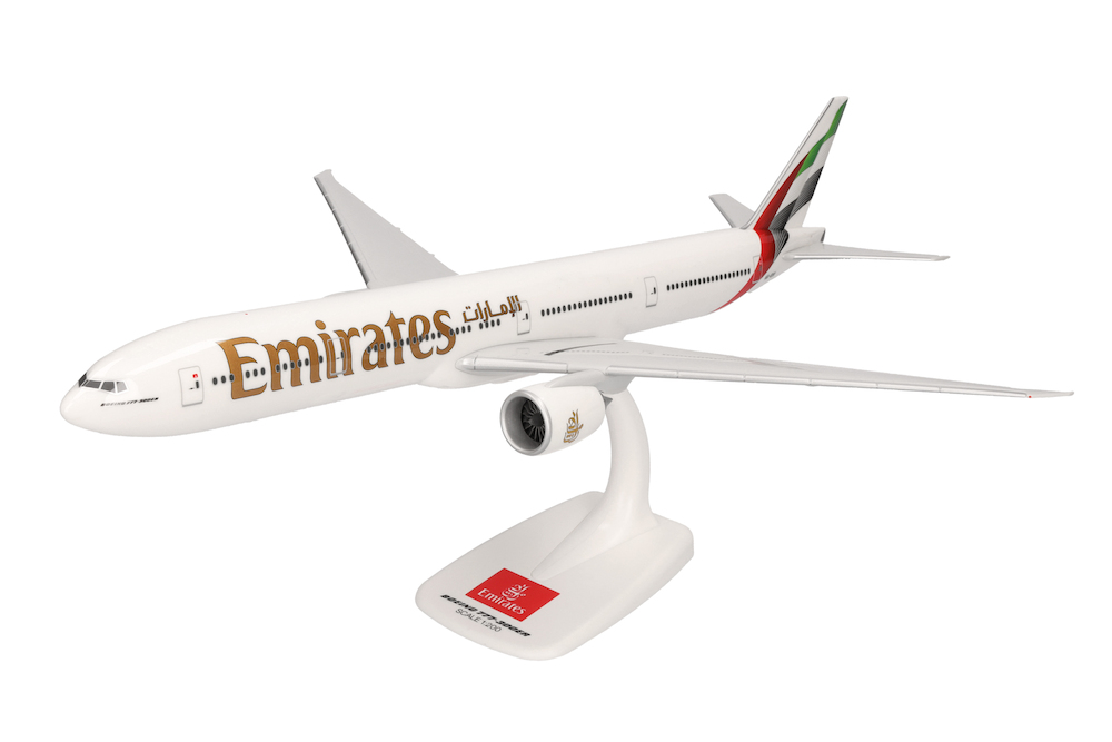 herpa-wings-614306-boeing-777-300er-emirates-x68-207392_0 (1)