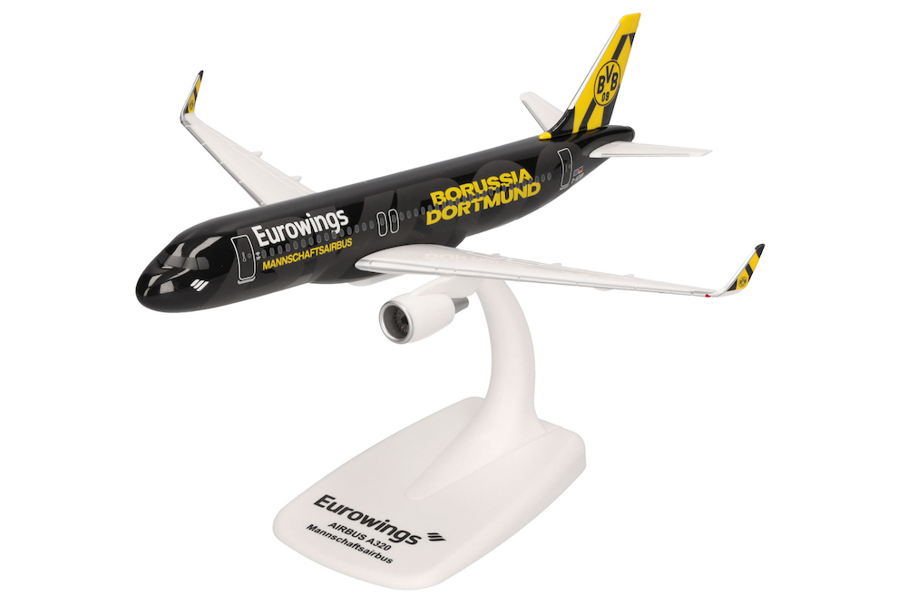 herpa-wings-614658-airbus-a320-eurowings-bvb-mannschaftsairbus-2025-d-aewm-x1d-216386_0