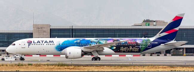 jc-wings-xx40843-boeing-787-9-dreamliner-latam-harry-potter-cc-bgm-x81-216512_0 jc-wings-xx40843-boeing-787-9-dreamliner-latam-harry-potter-cc-bgm-x81-216512_0