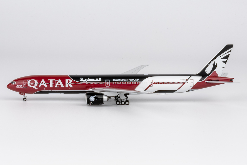 ng-models-73095-boeing-777-300er-qatar-airways-formula-1-a7-beg-ultimate-x51-217700_1