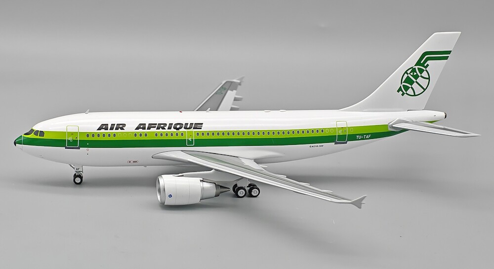 inflight-200-if310rk0426-airbus-a310-300-air-afrique-tu-taf-xaa-218032_0