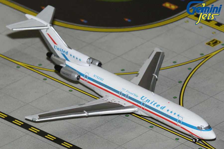 gemini-jets-gjual2352-boeing-727-200-united-airlines-n7620u-x1f-218617_0