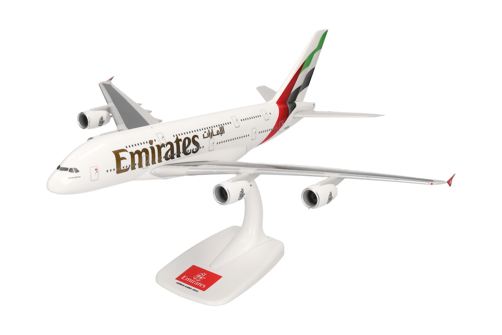 herpa-wings-614948-airbus-a380-emirates-a6-eoh-x9a-218753_0