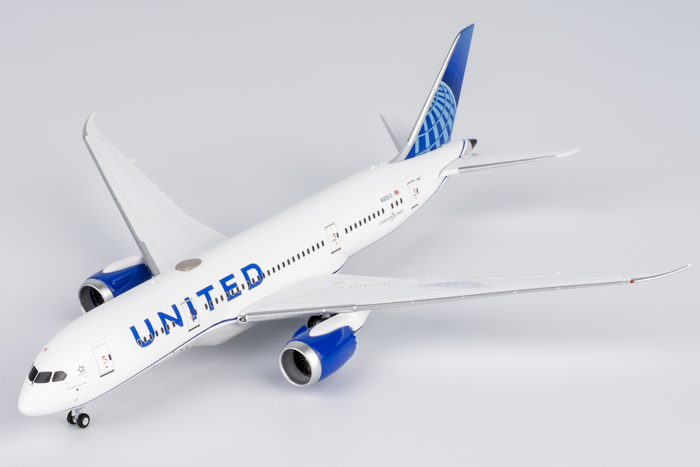 ng-models-59033-boeing-787-8-dreamliner-united-airlines-n30913-x93-219000_0