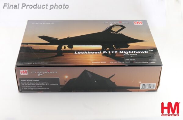 hobbymaster-ha5813-f117a-nighthawk-usaf-84-0809-2022-wextra-2-x-b57--b61-bombs-xda-211607_3