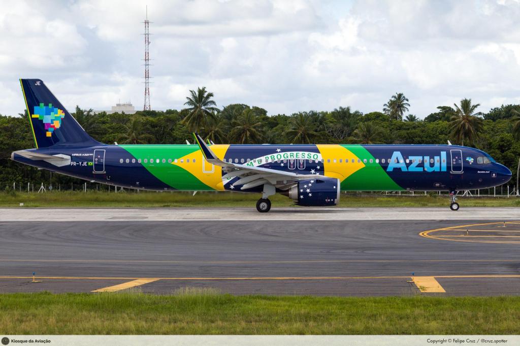 Azul anuncia 1210 voos extra na época alta de julho
